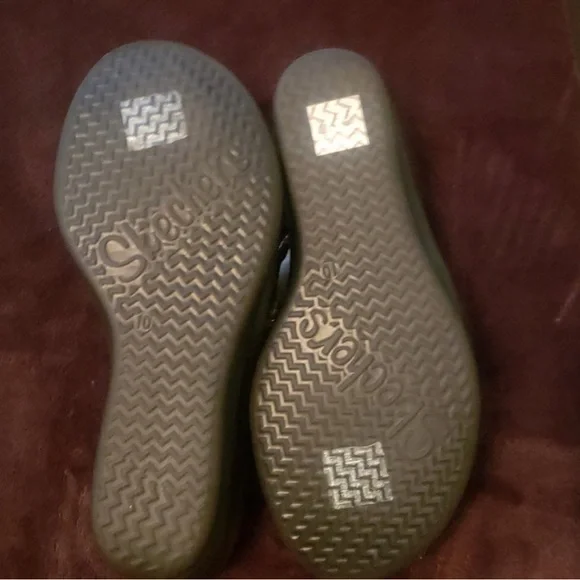 Cali Skechers size 10, black casual or dress up - Picture 4 of 8